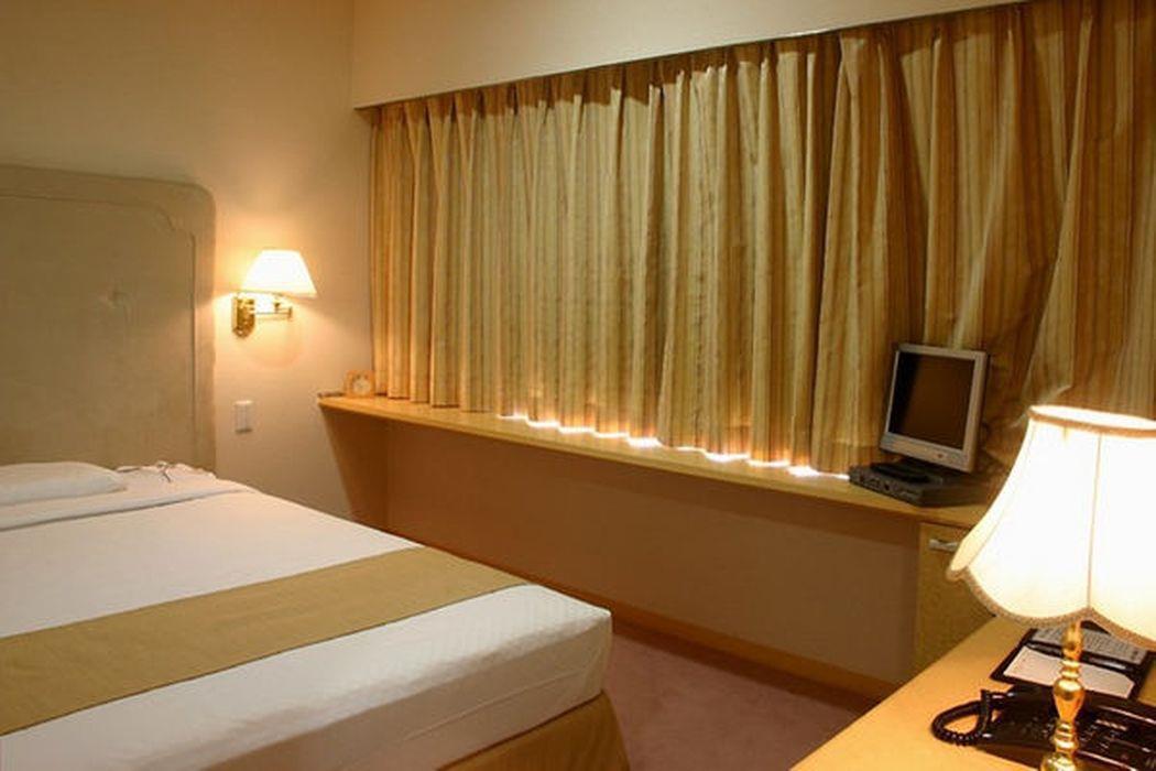 International Hotel Matsuyama มัตสึยามะ ภายนอก รูปภาพ