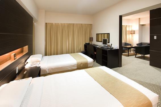 International Hotel Matsuyama มัตสึยามะ ภายนอก รูปภาพ